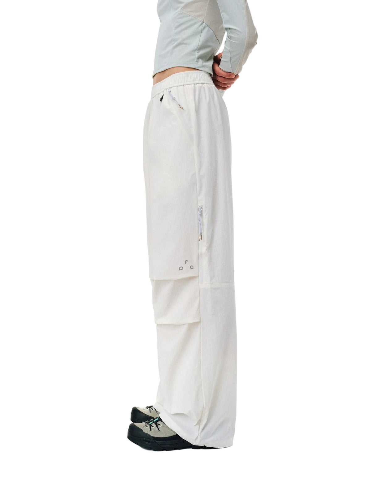 FPA Lightweight Windproof Water-Resistant Zip Pants for Outdoor Autumn Sports Loose Paratrooper Pants