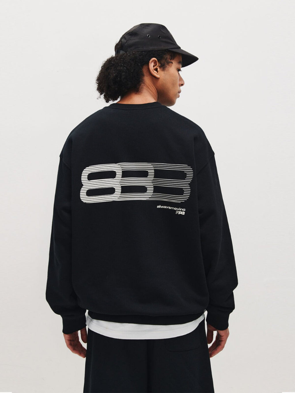 FPA Gradient Track Graphic Crew Neck Sweatshirt - Chinese Streetwear, Loose Fit, Unisex Pullover Long Sleeve Top for Spring/Autumn