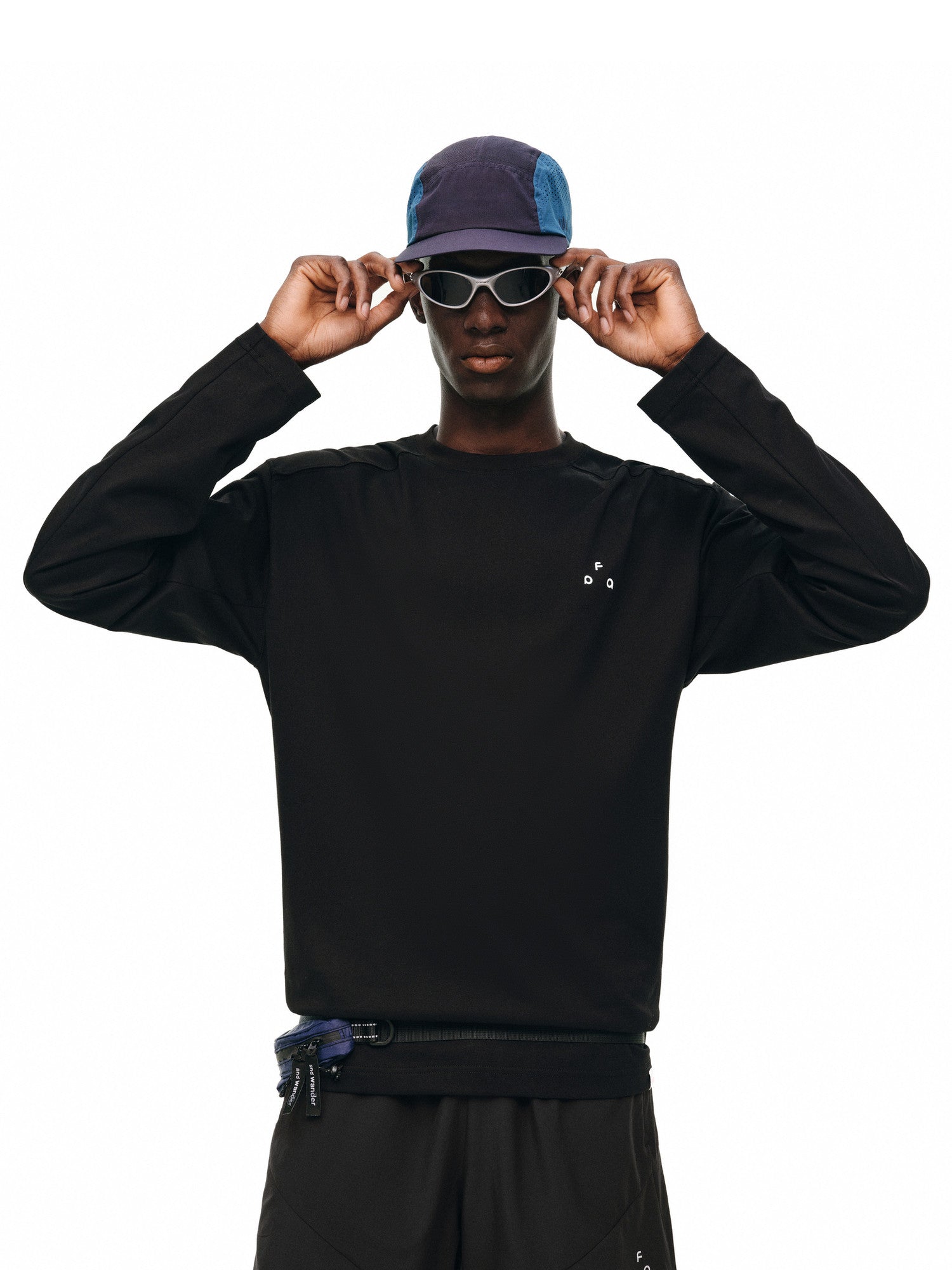 FPA Basic Crew Neck Printed Long Sleeve T-Shirt for Spring and Autumn, Black White Couple Style, Athletic, Minimalist, Versatile Casual Tee