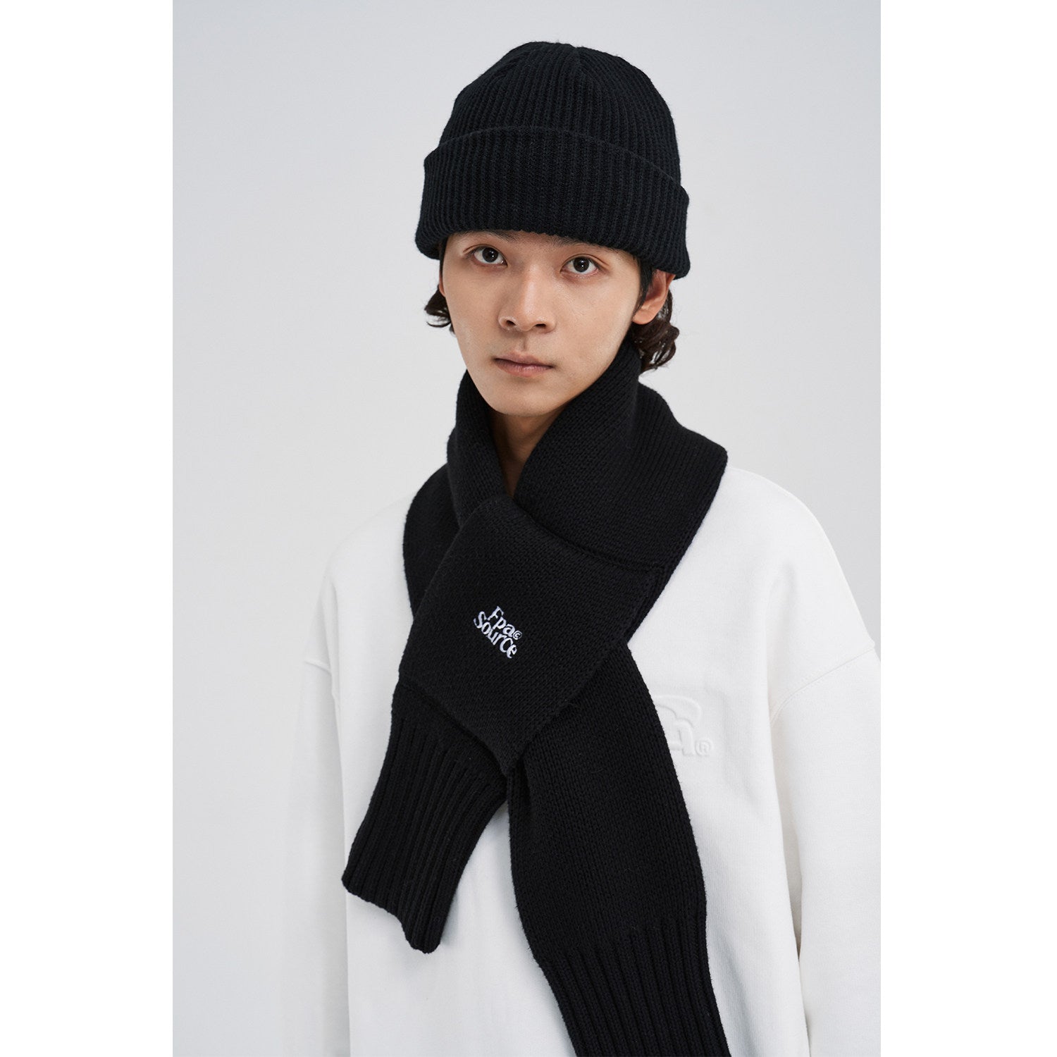 FPA Brand Knitted Embroidered Scarf