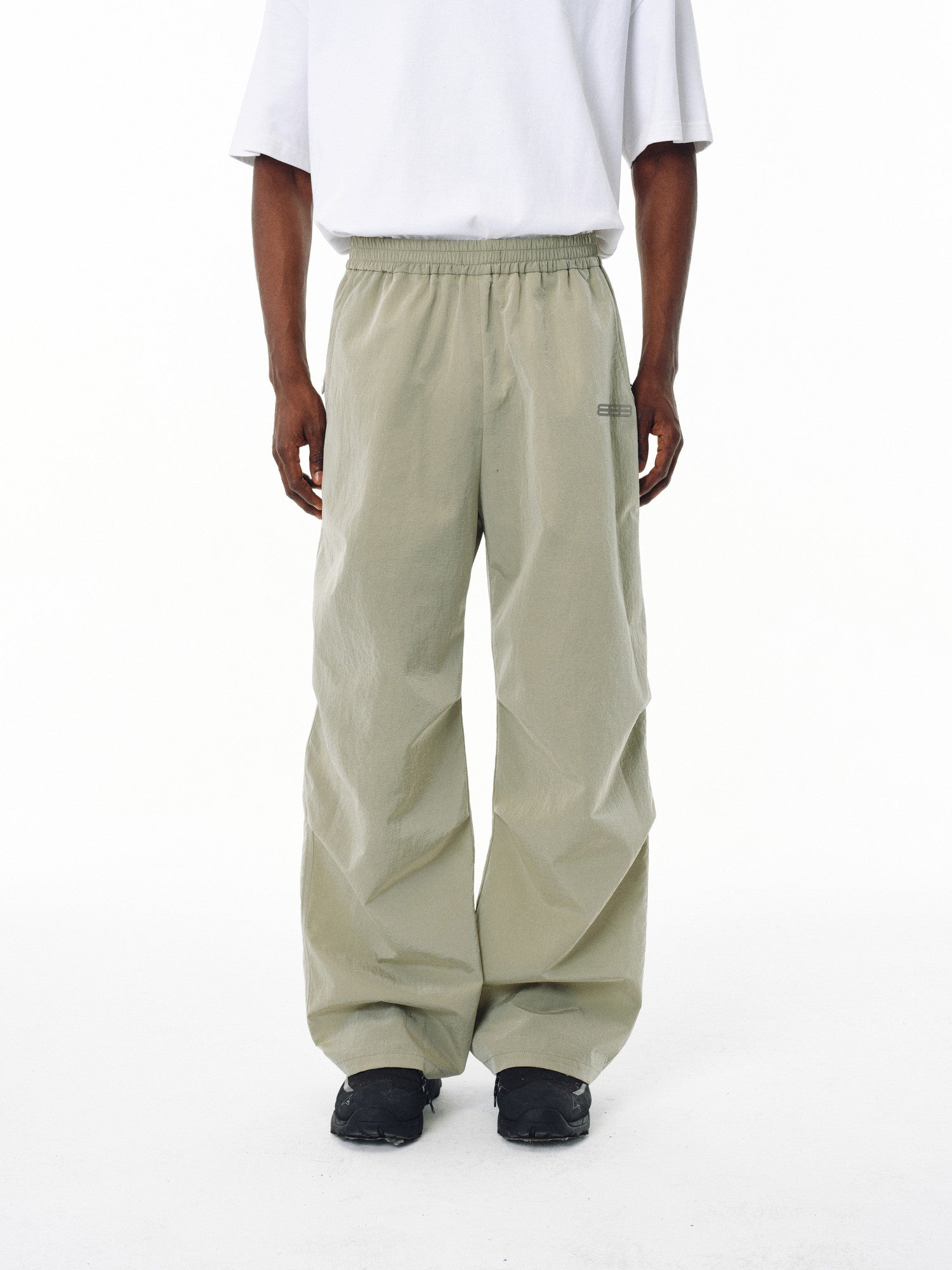 FPA Water-Repellent Slightly Crinkled Metal Nylon Paratrooper Pants – Chinese Streetwear Trendy Loose Fit Casual Long Pants for Spring/Autumn