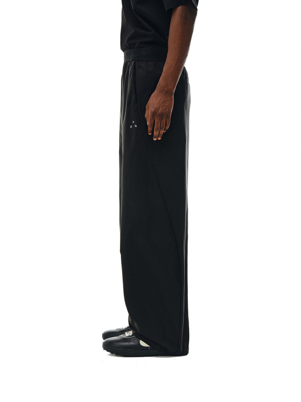 FPA Elastic Logo Woven Quick-Dry Curved-Leg Trousers