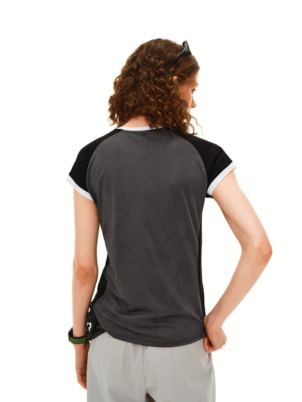 FPA Women's Color-Block Racerback Short-Sleeve Top with Flutter Sleeves - Summer V-Neck Basic Tee in Black and White
