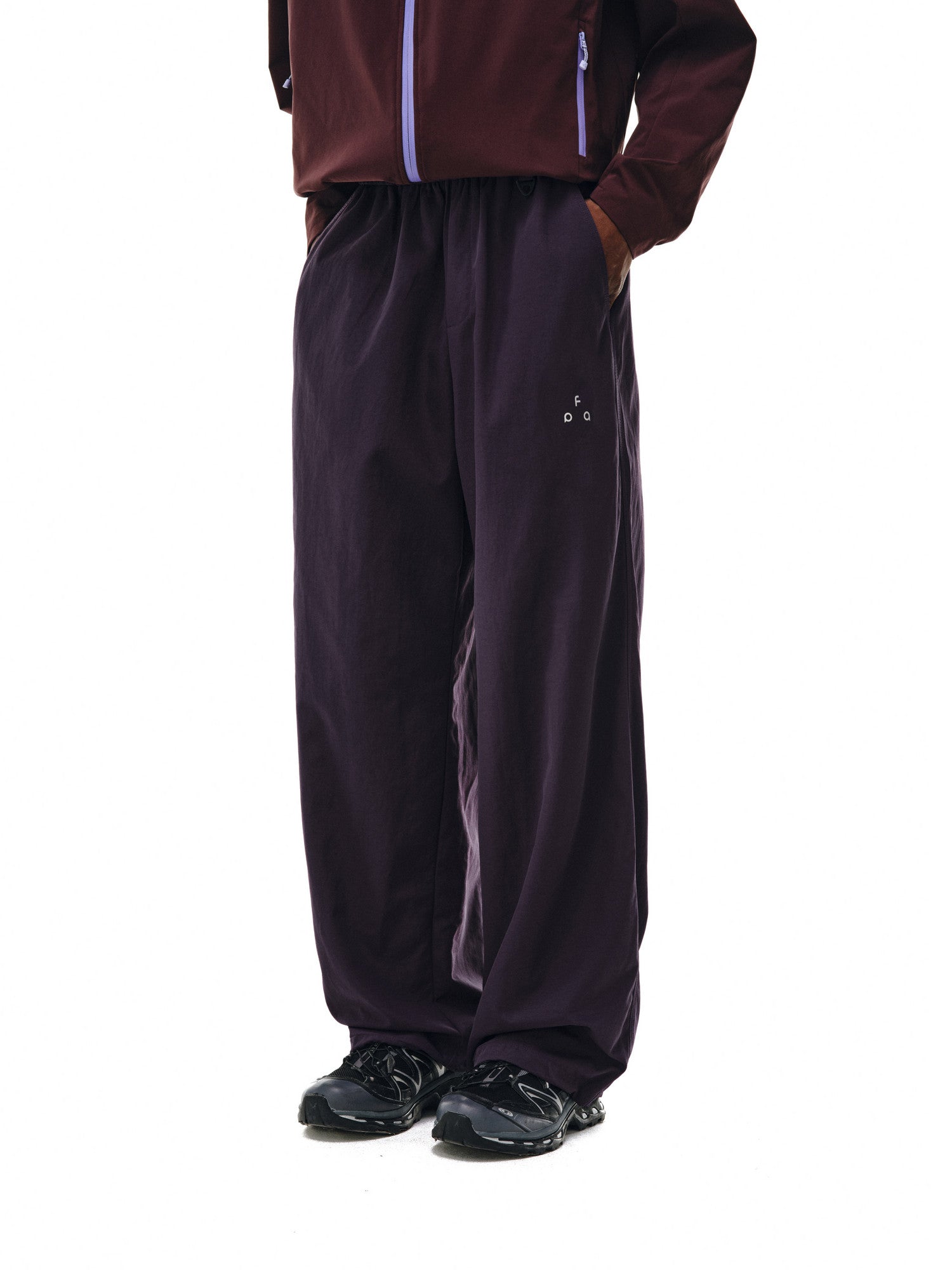 FPA Outdoor Reflective Logo Lightweight Straight-Leg Matte Long Pants for All Seasons, Unisex Casual Pants