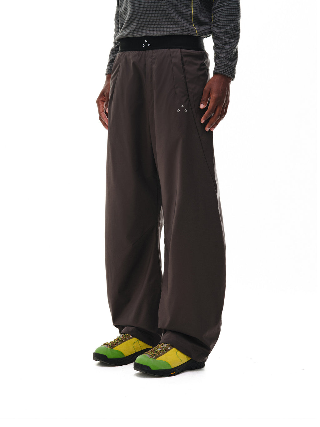 FPA Elastic Logo Woven Quick-Dry Curved-Leg Trousers
