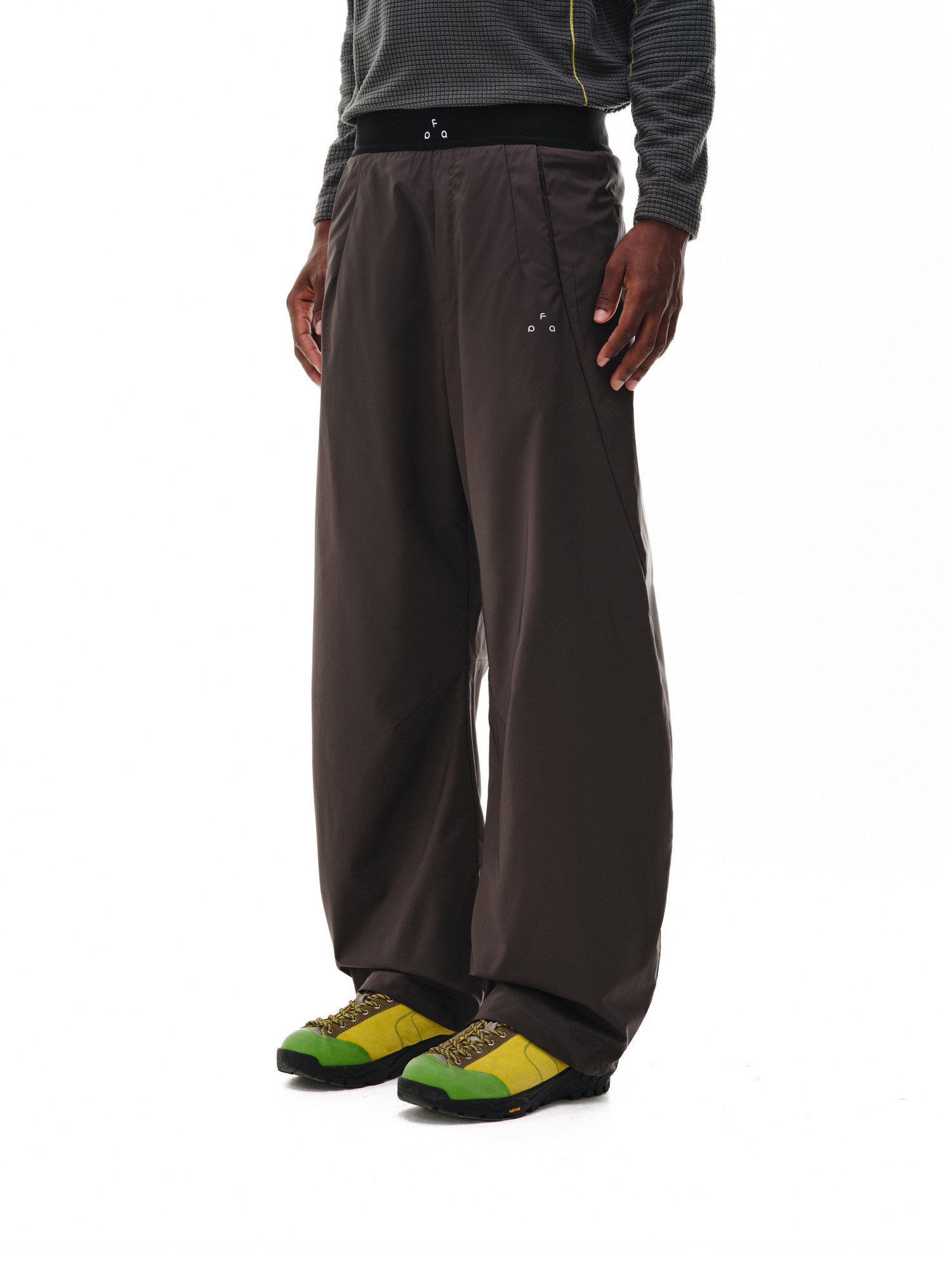 FPA Elastic Logo Woven Quick-Dry Curved-Leg Trousers