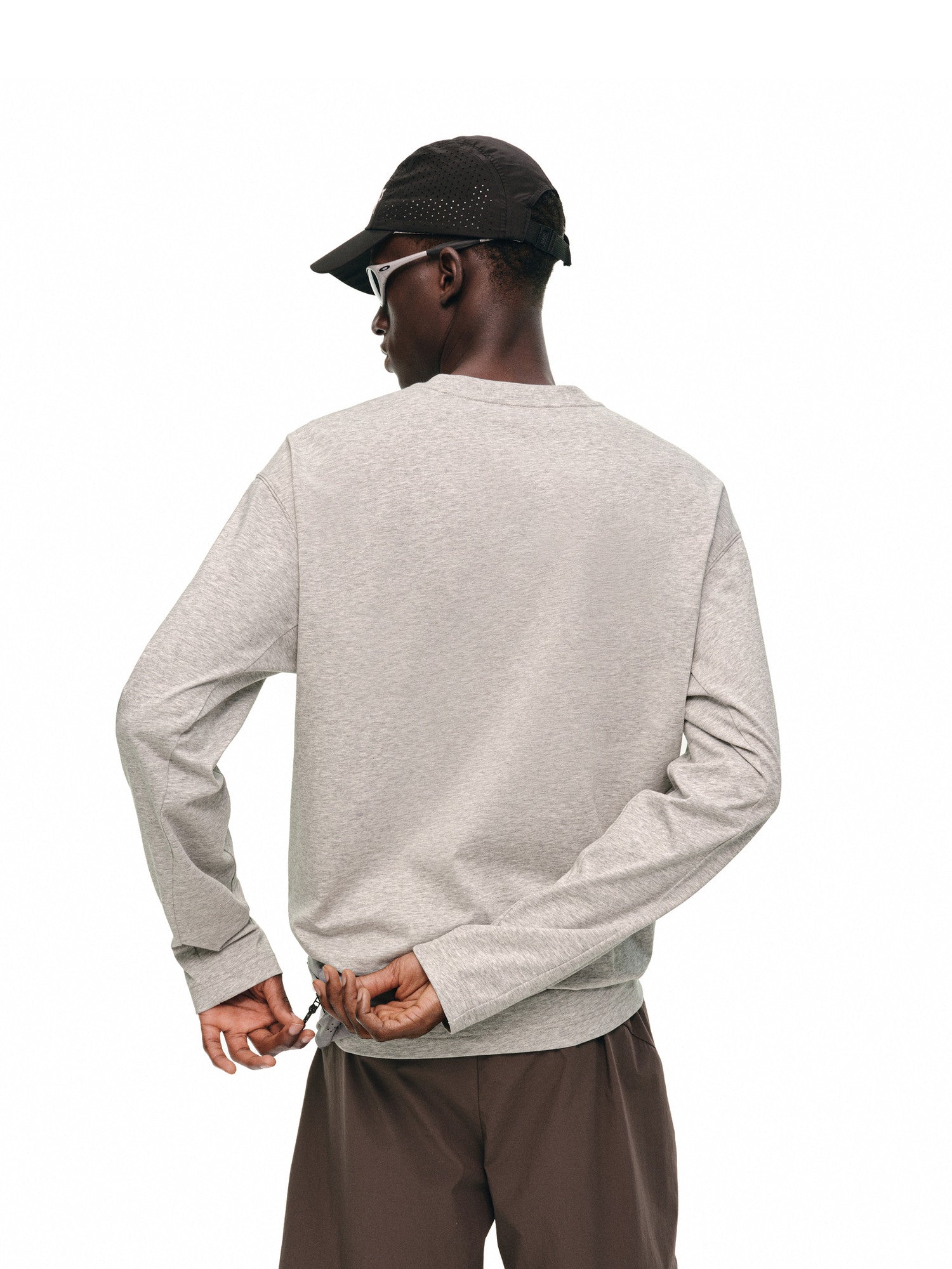 FPA Basic Crew Neck Printed Long Sleeve T-Shirt for Spring and Autumn, Black White Couple Style, Athletic, Minimalist, Versatile Casual Tee