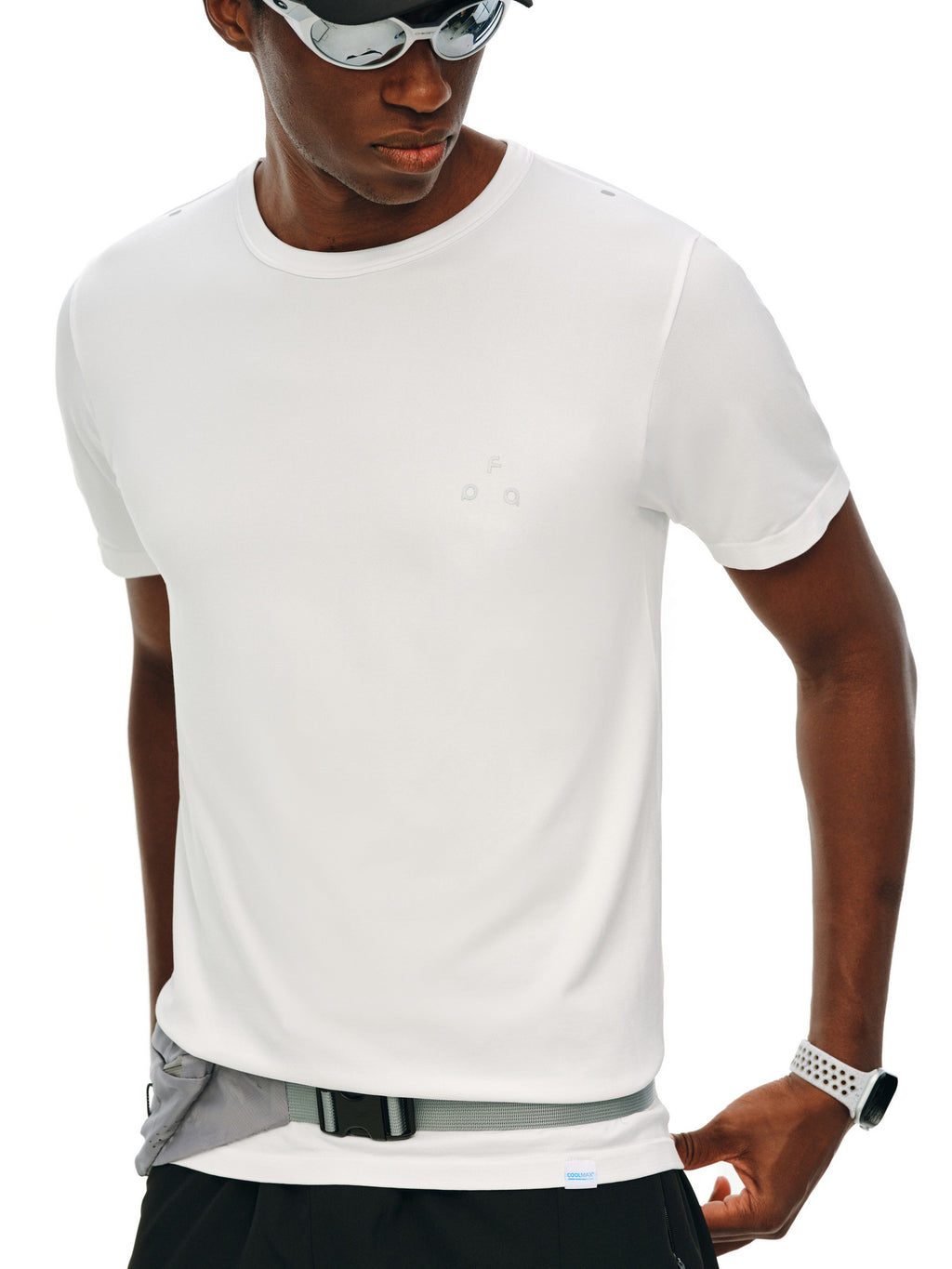 FPA COOLMAX Seamless Knit Short Sleeve T-Shirt - Summer Cool & Breathable Basic Logo Tee for Couples in Black and White
