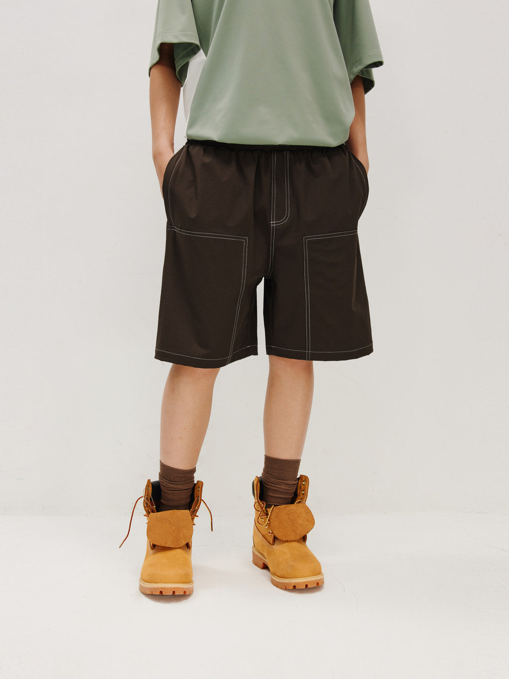 FPA Water-Repellent Woven Shorts with Visible Stitching – Summer Loose-Fit Straight-Leg Casual Mid-Length Shorts in Black
