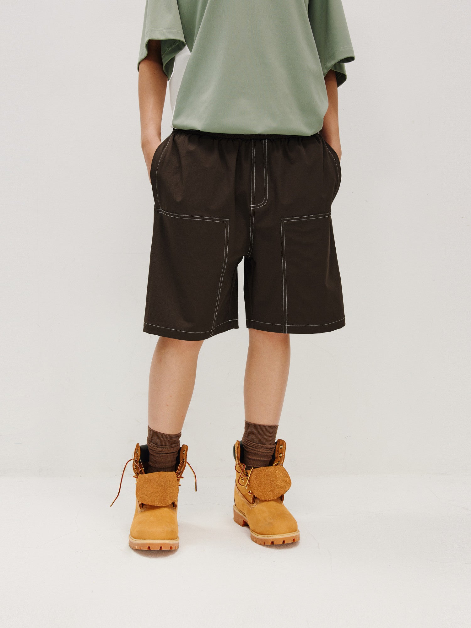 FPA Water-Repellent Woven Shorts with Visible Stitching – Summer Loose-Fit Straight-Leg Casual Mid-Length Shorts in Black