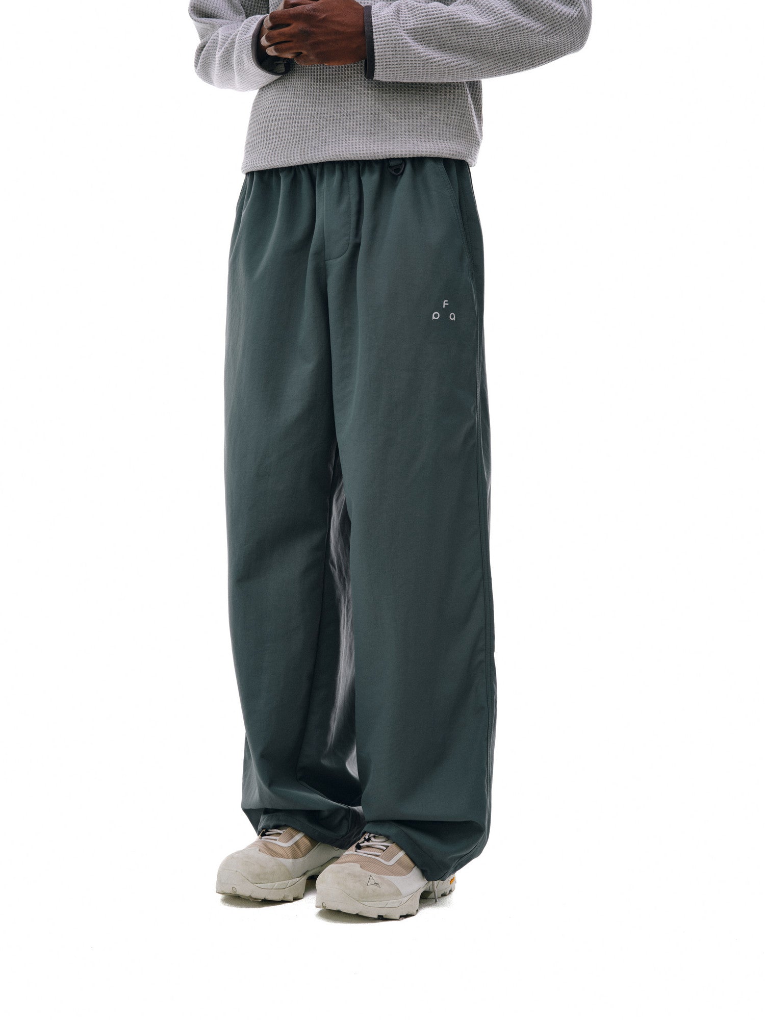 FPA Outdoor Reflective Logo Lightweight Straight-Leg Matte Long Pants for All Seasons, Unisex Casual Pants